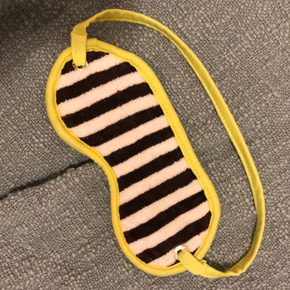 Eye mask